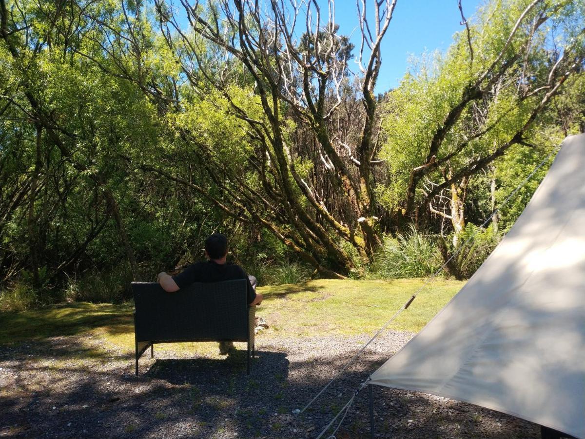 Glamping At Zeehan Bush Camp ภายนอก รูปภาพ